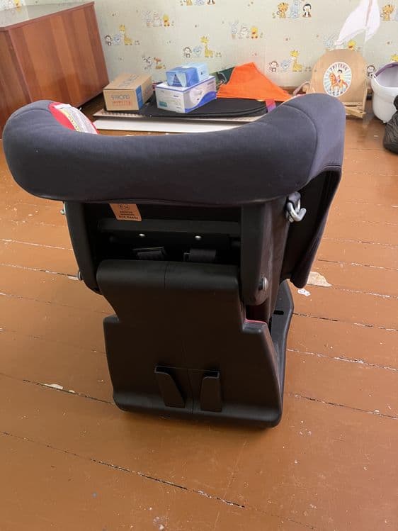 Продам авто кресло chicco — 1