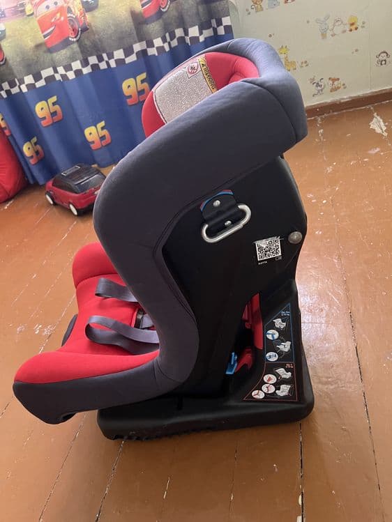 Продам авто кресло chicco — 3