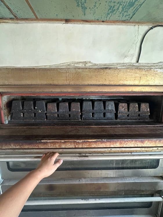 Aparat sotiladi kelewilgan narxlarda elektr tokka iwlaydi — 7