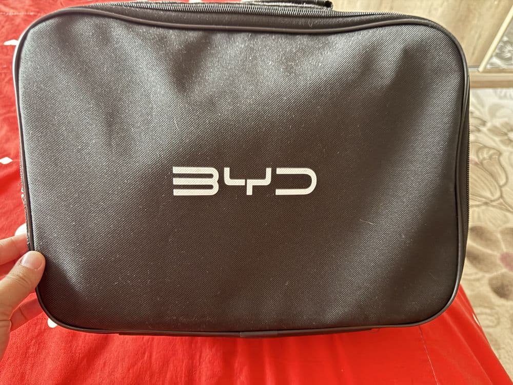 Byd зарядное устройство оригинал — 1