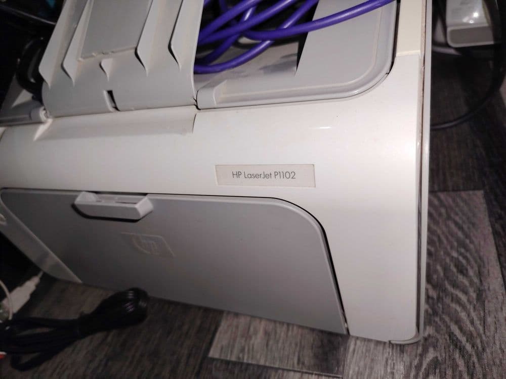 принтер HP LaserJet P1102 — 1