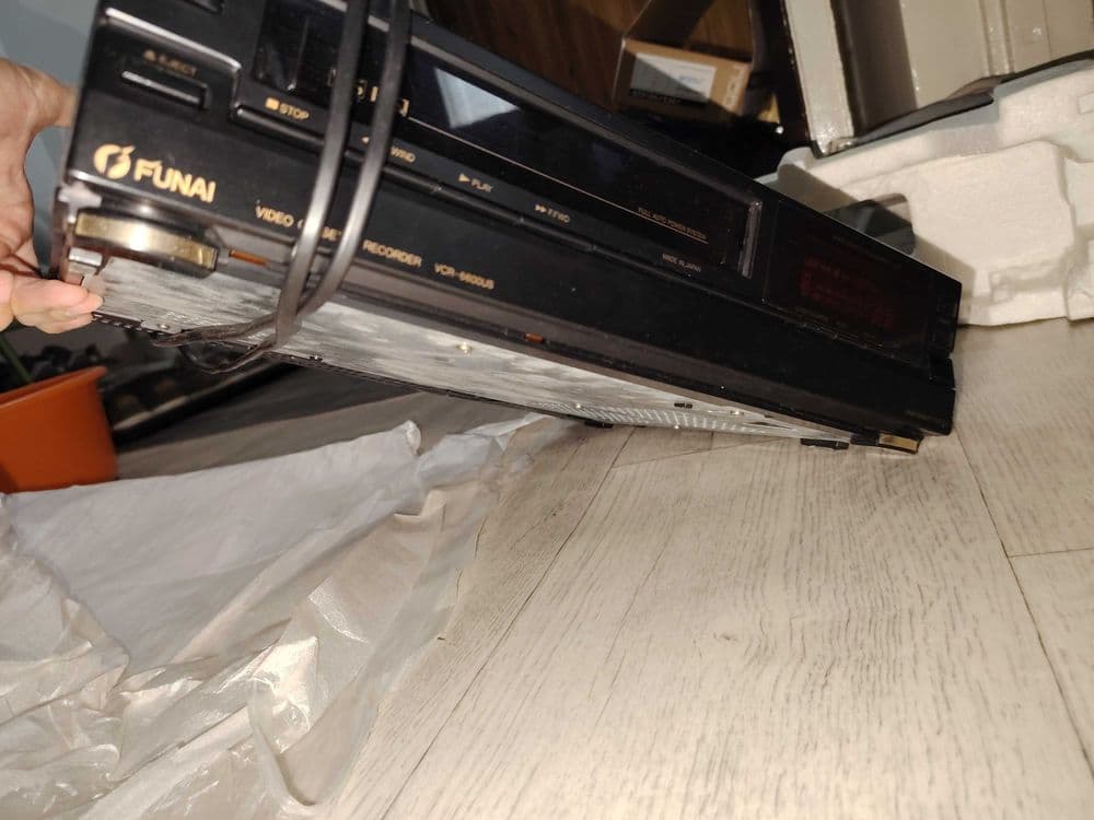 видеомагнитофон FUNAI  VCR-6600US — 5