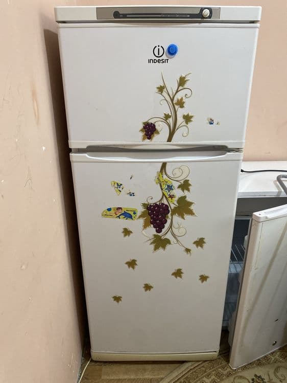 Холодильник от INDESIT — 1
