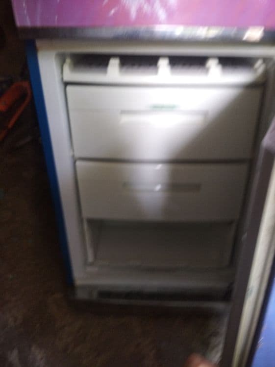 продам двухкамерный холодильник — 3