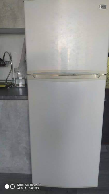 Продаётся холодильник LG No Frost в хорошем состоянии — 2