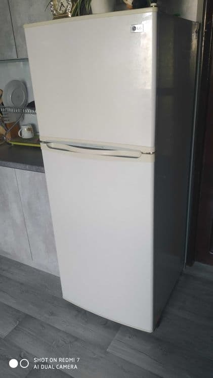 Продаётся холодильник LG No Frost в хорошем состоянии — 3
