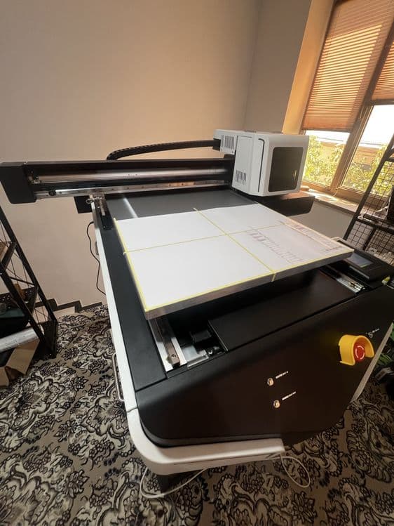 UV 6090 xp600. — 3