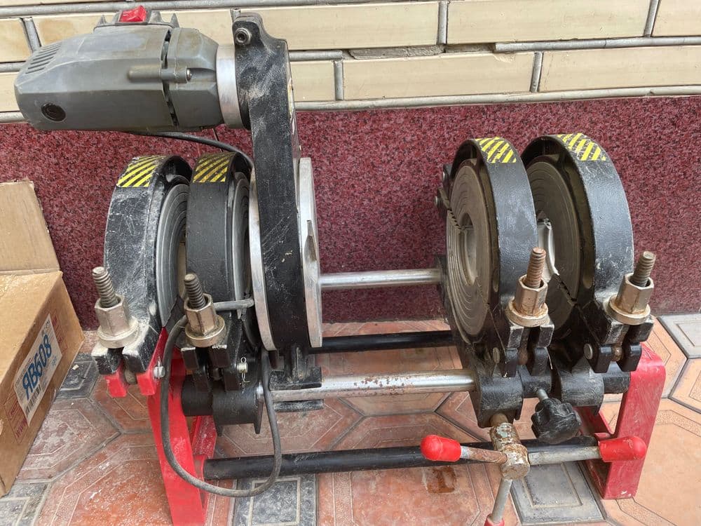 Аппарат для сварки пластиковых труб ТЕН стыковой TW-160-4М 1630 Вт Б/У — 4