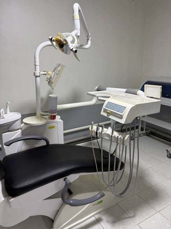 stomatologiya tehnikasi sotiladi — 5
