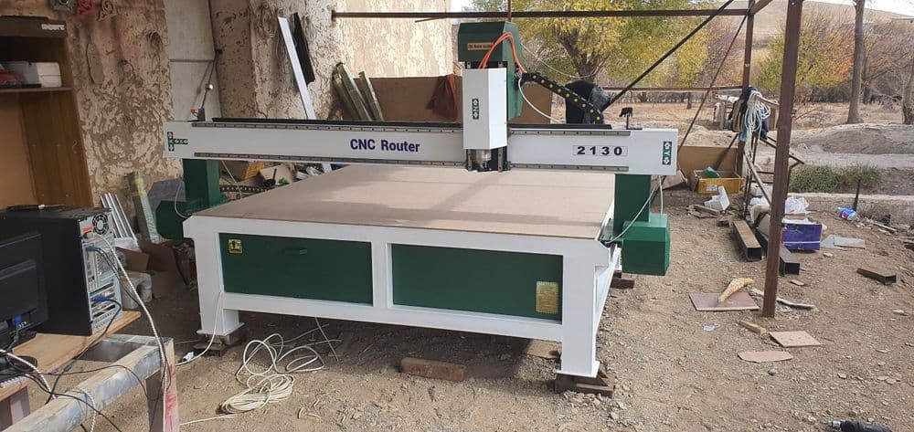 2130 rovrer  cnc . — 3
