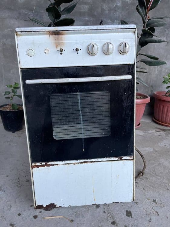 Gaz plita holati yomonroq lekin ishlaydi — 1