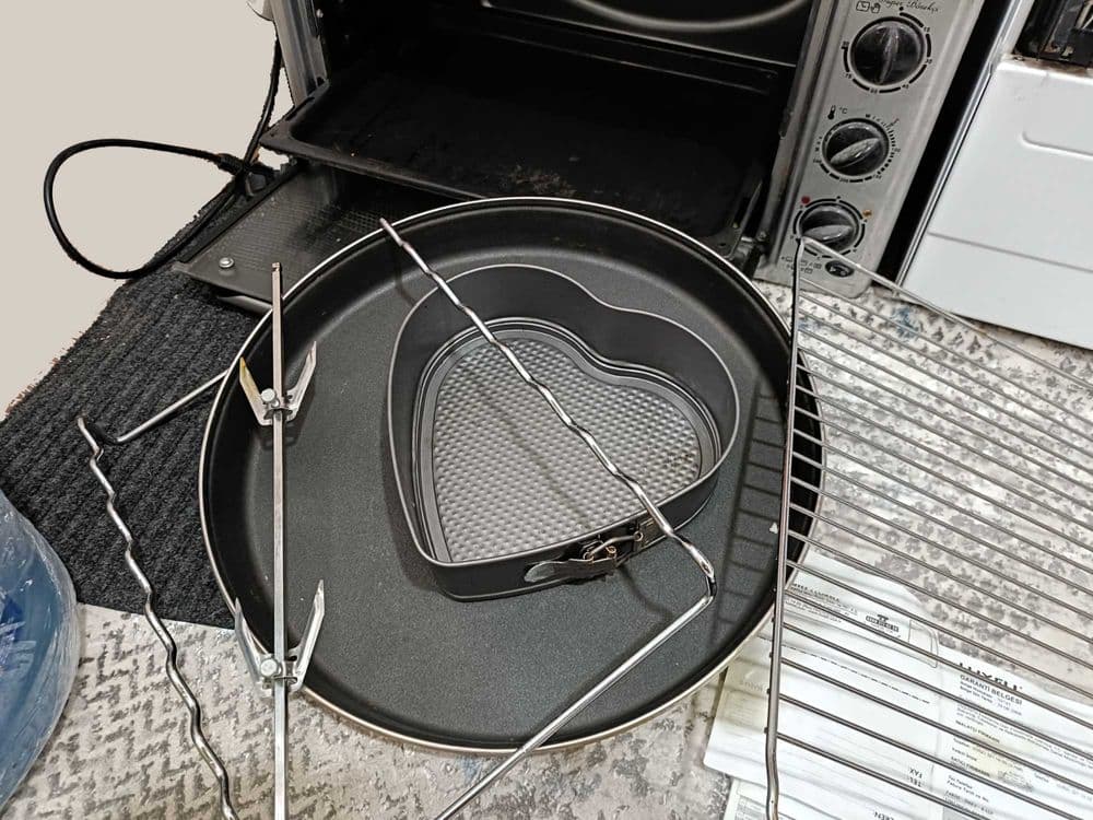 Электрическая мини-печь Luxell LX-3590 серии «Süper Börekçi» — 3