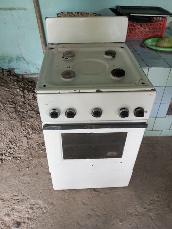 Продается срочна газ плита