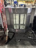 Grill aparat