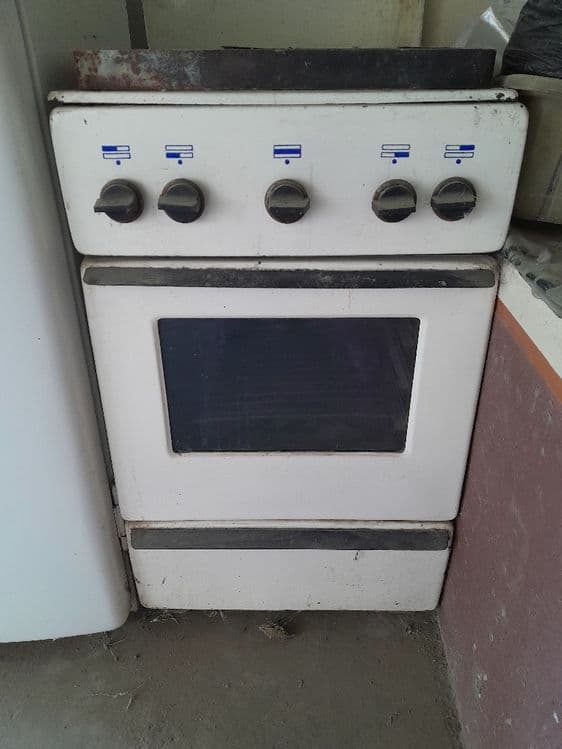 Газ плита б/у сотилади — 2