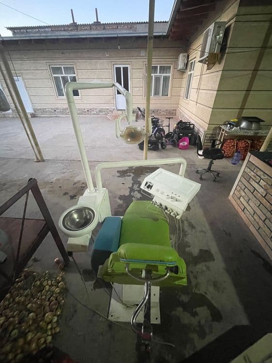 Стоматологик установка сотаман.Соз холатда. Скалер куйсангиз ва лампа — 2