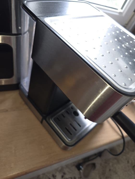 Продам кофемашинку Sonifer модель  SF-3535 капельная. — 4