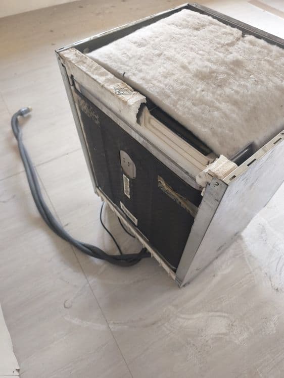 Продаётся Посудомойка Ariston — 7