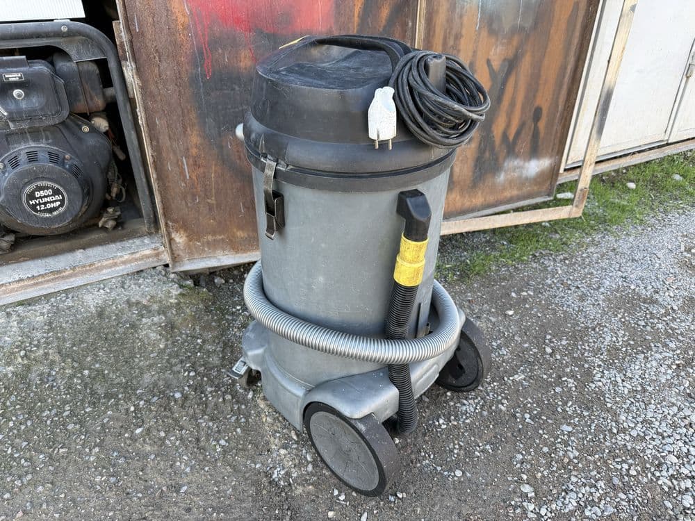 * KARCHER NT 48/1 оригинальные пылесосы б/у в наличии 5 штук — 8