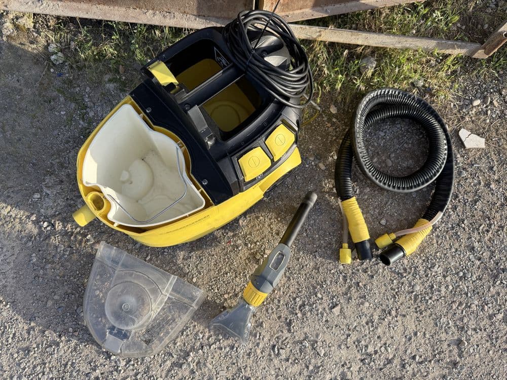 * KARCHER Puzzi 8.1C оригинал Италия профессиональный пылесос для химч — 2