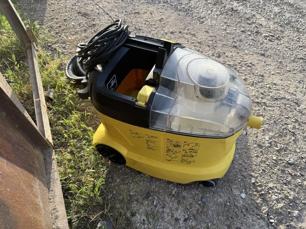 * KARCHER Puzzi 8.1C оригинал Италия профессиональный пылесос для химч — 3