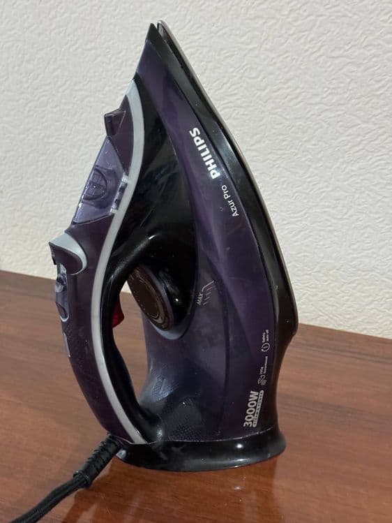 Утюг Philips 3000w — 1