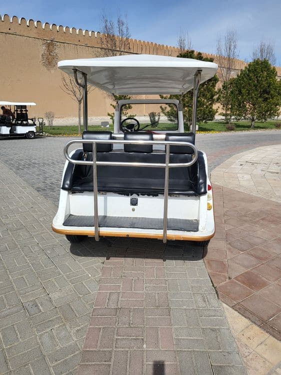 GolfCar sotiladi 12 odamlik — 2