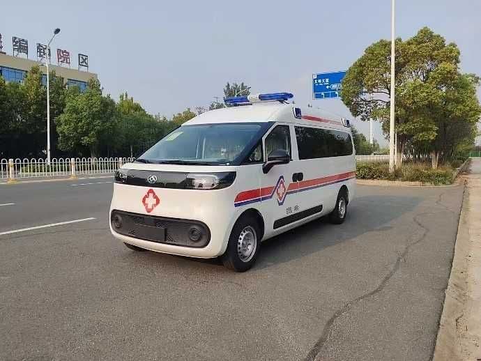 Электрическая машина скорой помощи Maxus V1 Ambulance/ пробег 385 км — 2