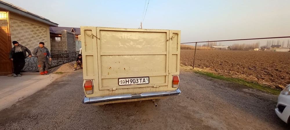 Volga 24.10 pikap 1984-yil holati yaxshi — 1