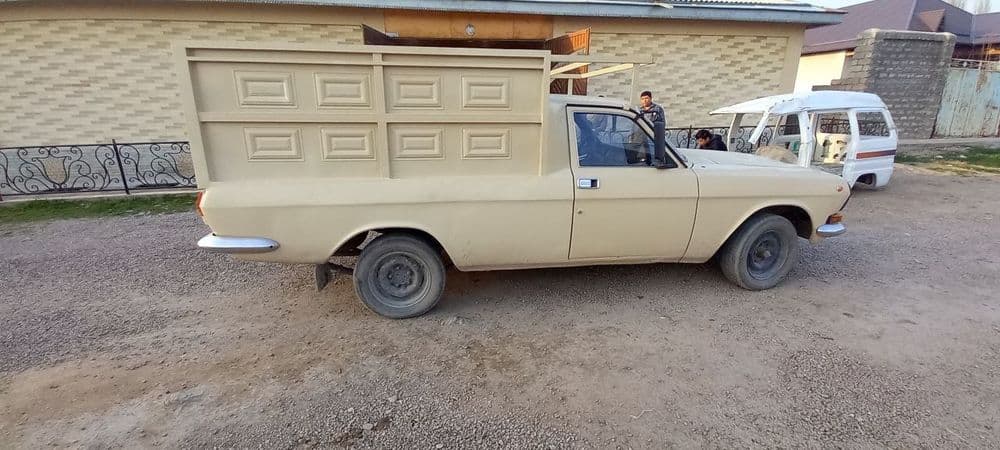 Volga 24.10 pikap 1984-yil holati yaxshi — 5