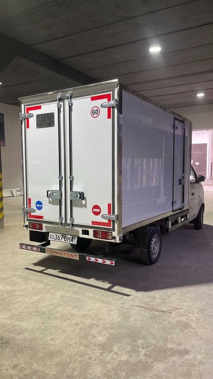 Izotermik furgon Changan T 3 — 2