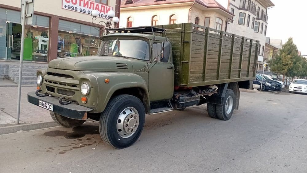 Зил 130g бортовой — 3