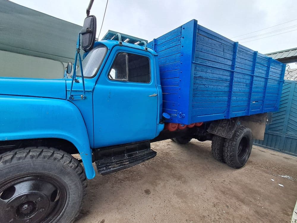 Gaz 53 bortli 1990 yil — 2