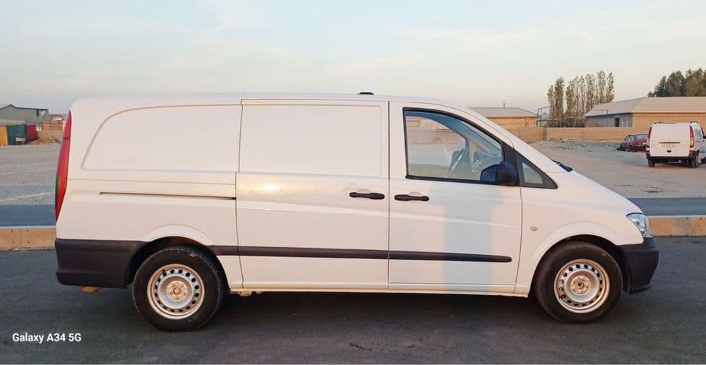 Mercedes-benz Vito — 2