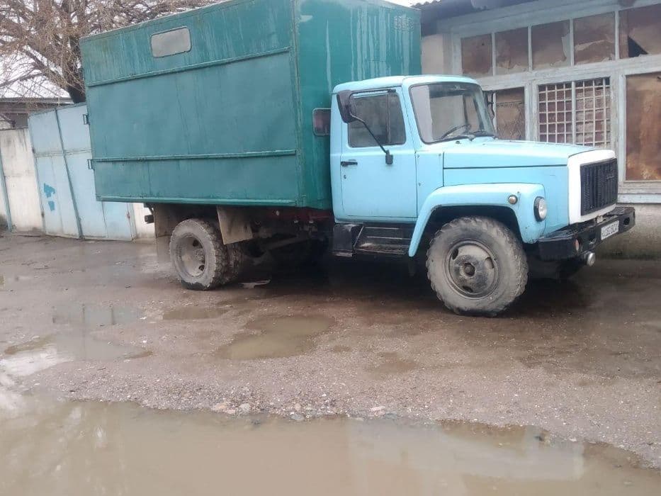 Грузавые автомобил Газ 53. 3307 — 2