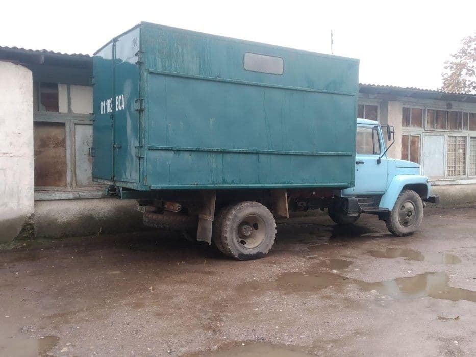 Грузавые автомобил Газ 53. 3307 — 3