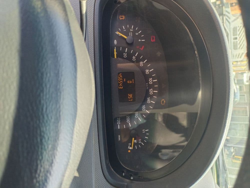 Mercedes Benz Vito — 7