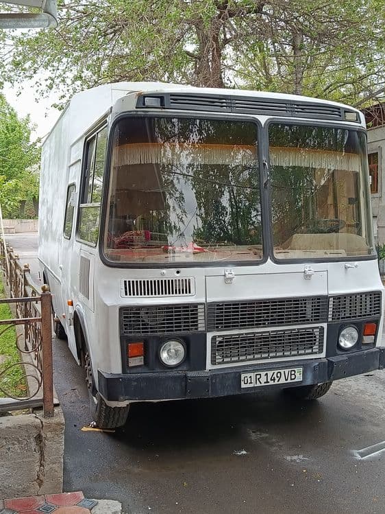 Грузо Пассажирский фургон ПАЗ — 8