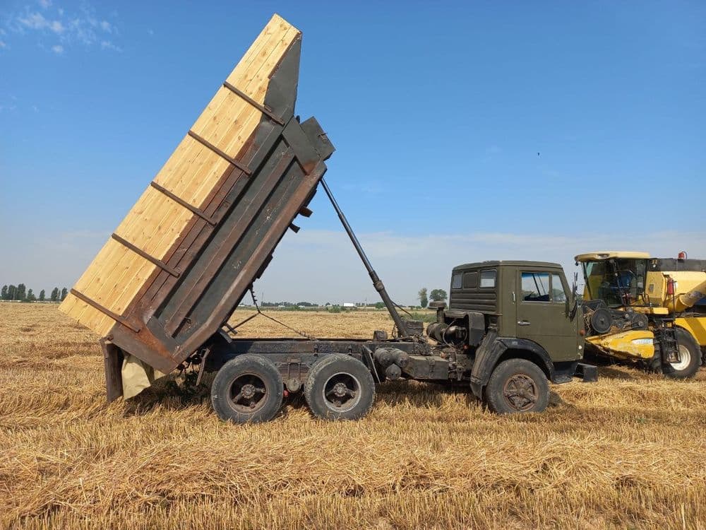 Kamaz Samosval sotiladi — 8