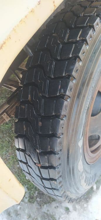 Gaz 53 bortli sotiladi 6 baloni yangi xujatlari joyida bochkasi bor — 2