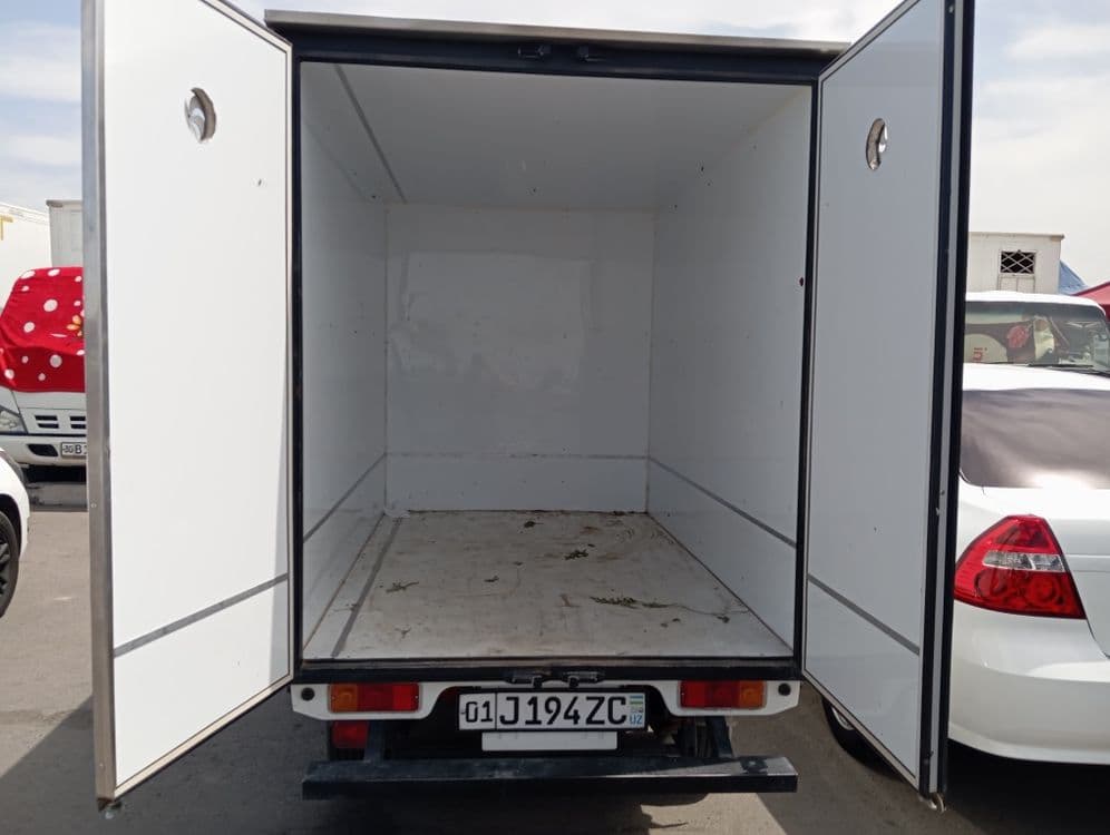Labo 2025 yil 30 000 probeg — 2
