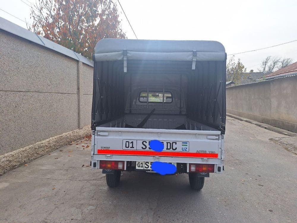 Продаётся мини грузавой FАW Т8О — 5