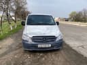Mersedes mens vito