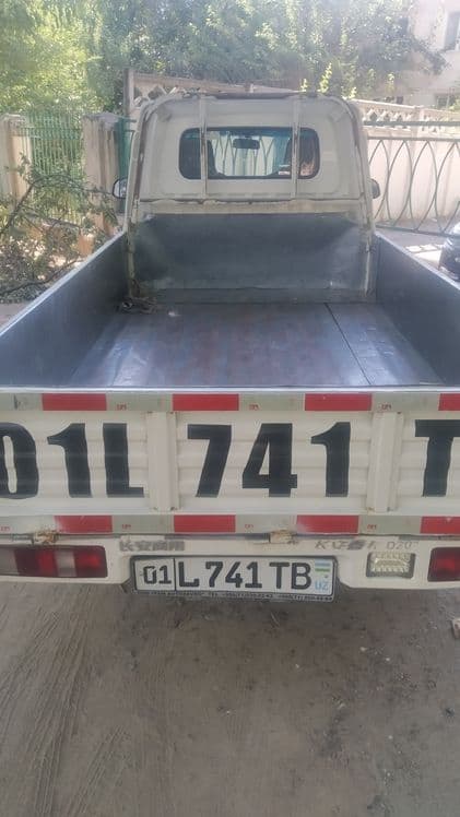 Продается автомашина Чанган. 2018 г газ и бензин 10000& — 6