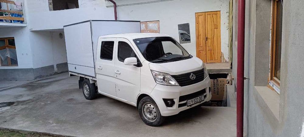 Changan sotiladi.2018-yil 126 ming km yurgan orqa furgonli — 1