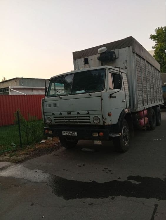 Kamaz 10tonna srochno sotiladi — 1