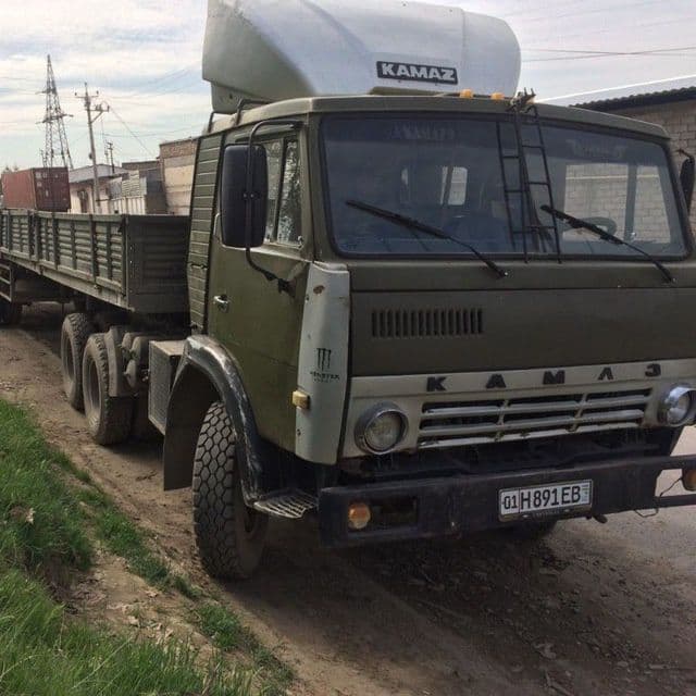 Kamaz tyagach pritsep — 1