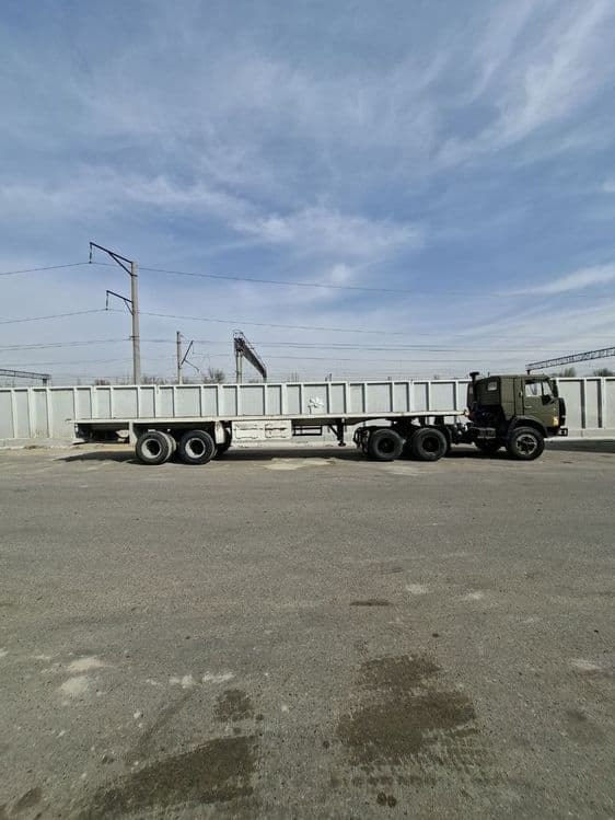 Kamaz konteyneravoz — 4