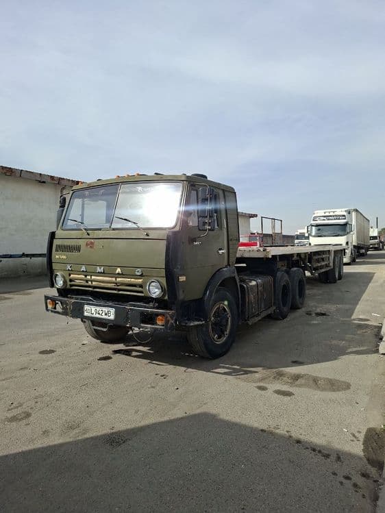 Kamaz konteyneravoz — 5