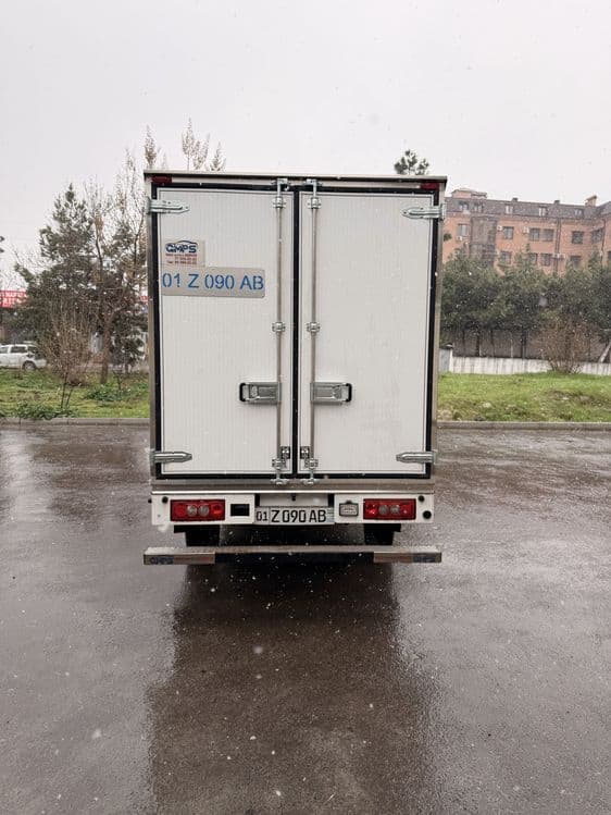 Assalomu alekum Shinarey t 30 tozza 2023 yil 72000 yurgan Refrijator — 4
